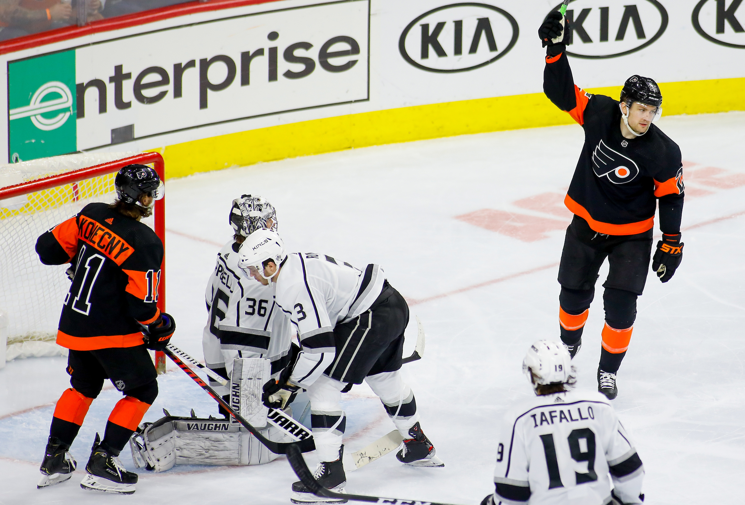 Flyers to play without Konecny and Laughton, Hayes on wing as