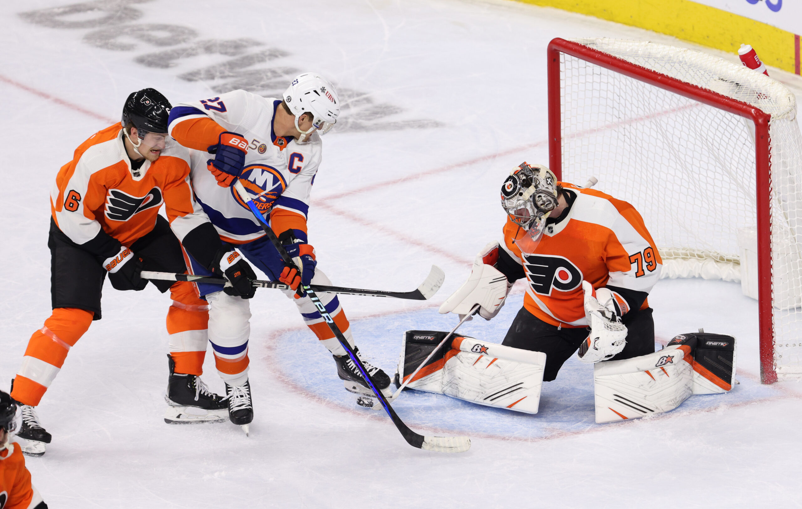 Philadelphia Flyers Showdown: Ron Hextall vs. Bernie Parent